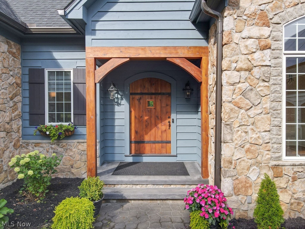 7920 Sunrise Lane Novelty OH 44072