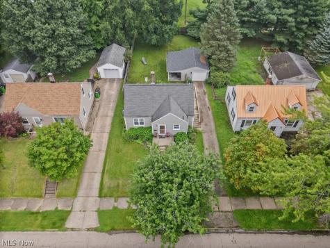 2606 Shunk Avenue Alliance OH 44601