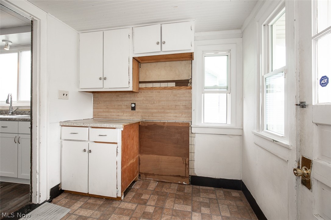 930 E 250th Street Euclid OH 44132