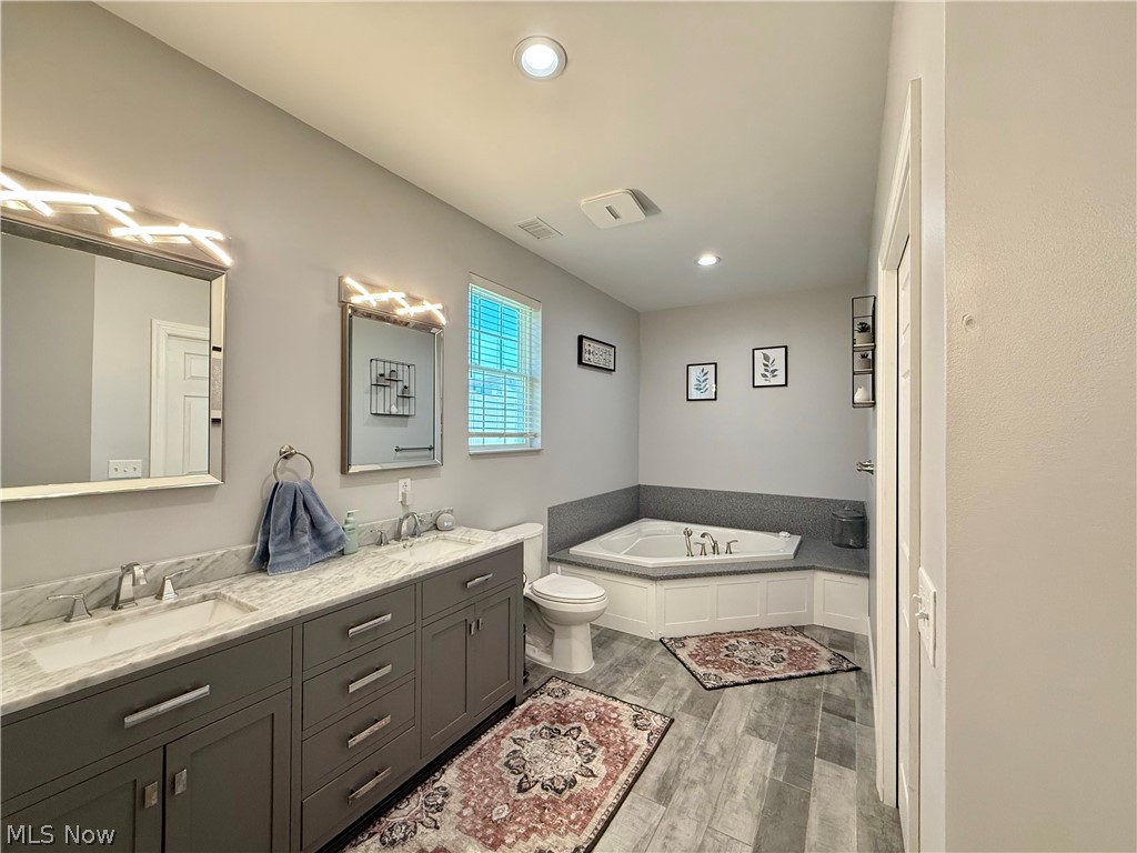 7 Quail Street Little Hocking OH 45742