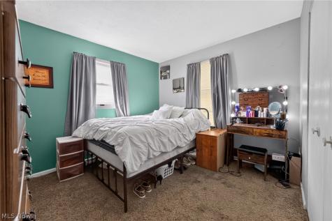 106 Howe Street Lodi OH 44254