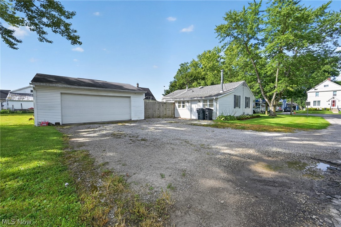 106 Howe Street Lodi OH 44254