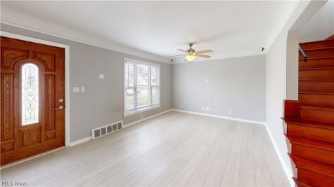 30008 Mildred Street Willowick OH 44095