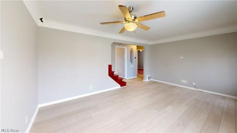 30008 Mildred Street Willowick OH 44095