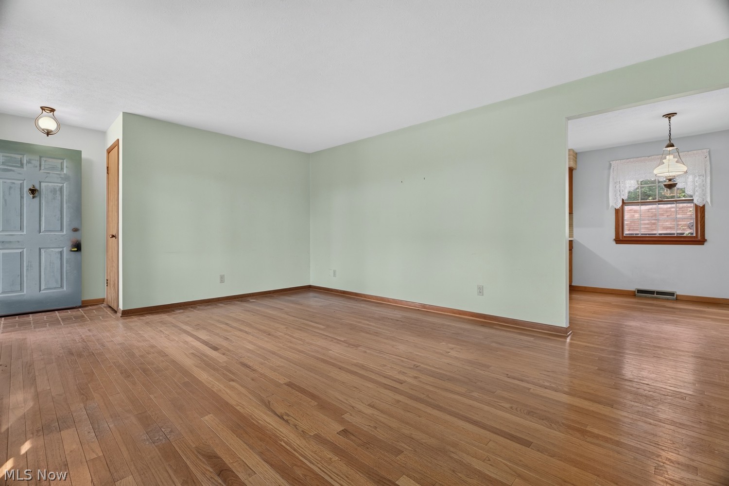 1593 Vermilion Road Vermilion OH 44089