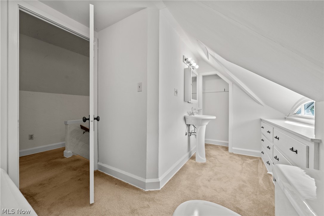 3007 Manchester Road Shaker Heights OH 44122