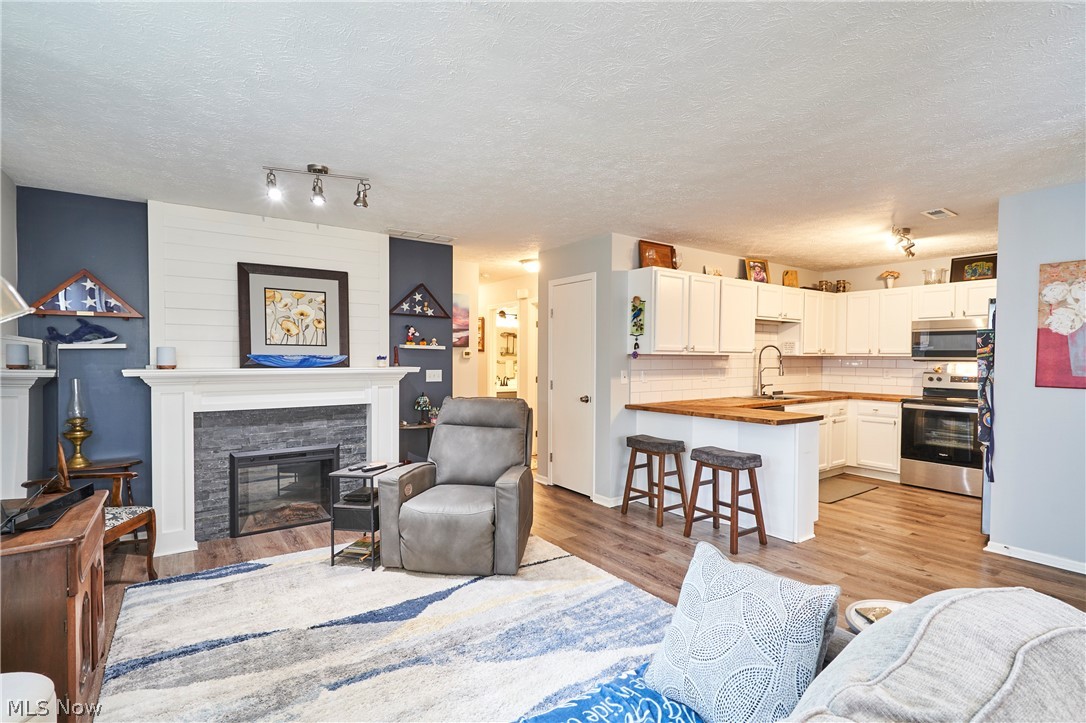 329 Spruce Street Barberton OH 44203