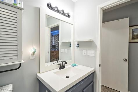 329 Spruce Street Barberton OH 44203