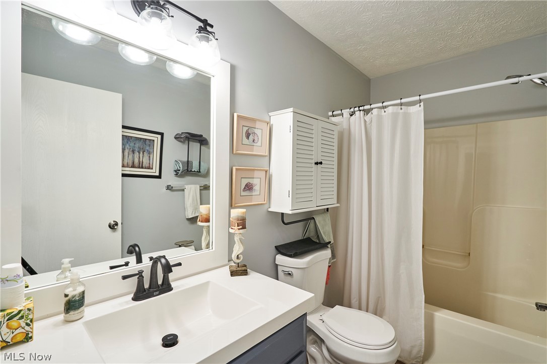 329 Spruce Street Barberton OH 44203