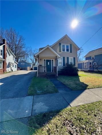 212 E Bridge Street Berea OH 44017