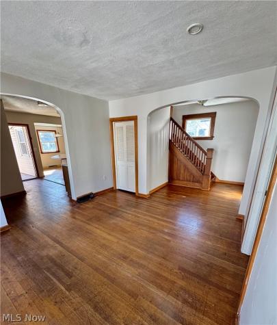 212 E Bridge Street Berea OH 44017