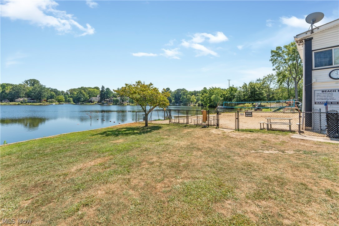 108 Spruce Drive NW North Canton OH 44720