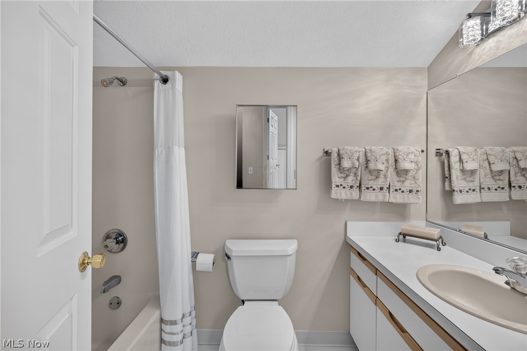 170 Marian Lane Berea OH 44017