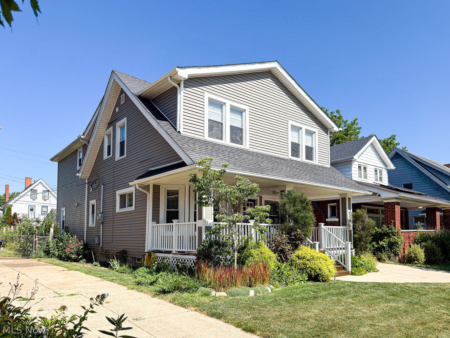 1326 W 104th Street Cleveland OH 44102