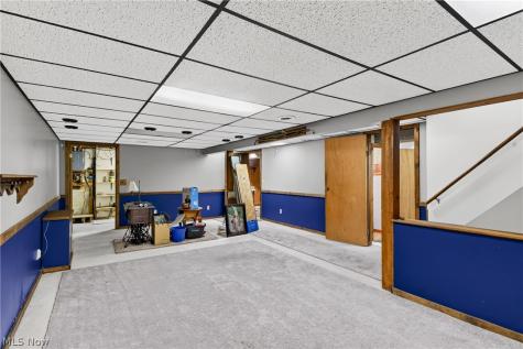 2426 Russell Avenue Youngstown OH 44509