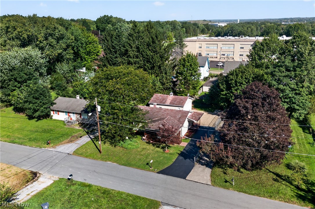 2426 Russell Avenue Youngstown OH 44509