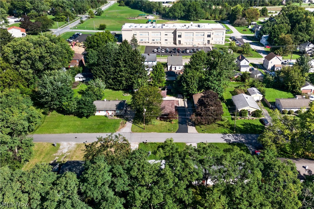 2426 Russell Avenue Youngstown OH 44509