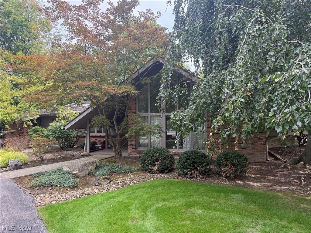 31850 Creekside Drive Pepper Pike OH 44124