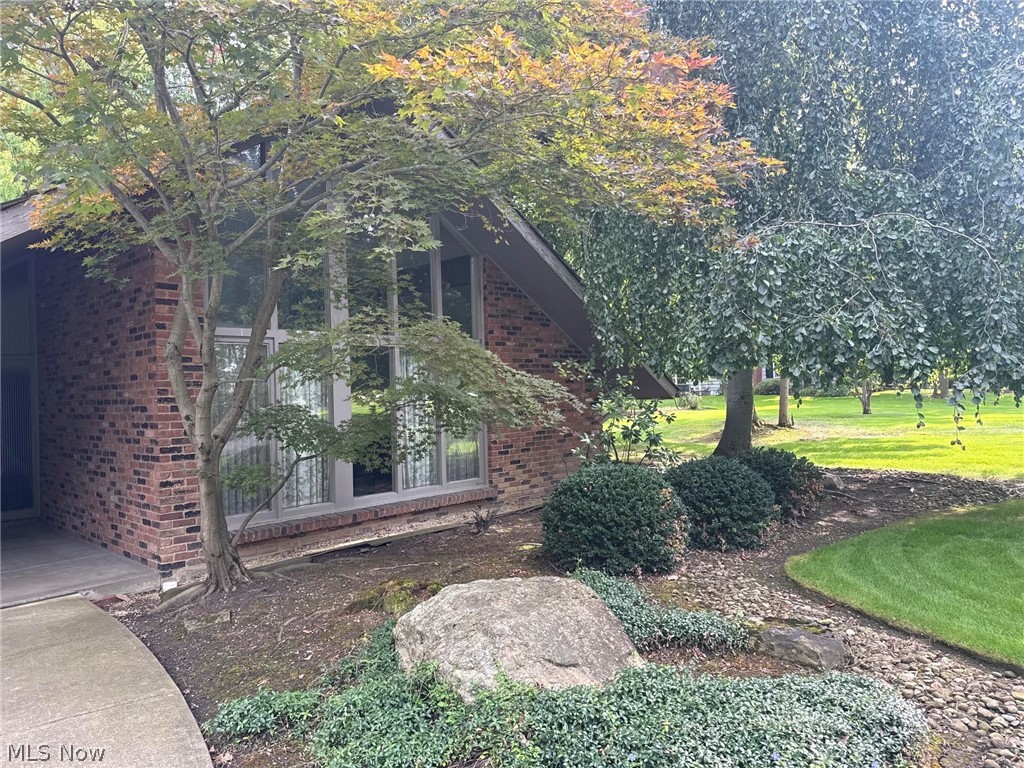 31850 Creekside Drive Pepper Pike OH 44124