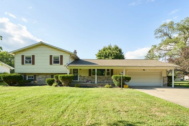 9307 Strausser Street NW Massillon OH 44646