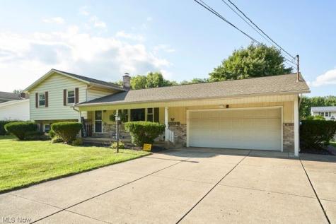 9307 Strausser Street NW Massillon OH 44646