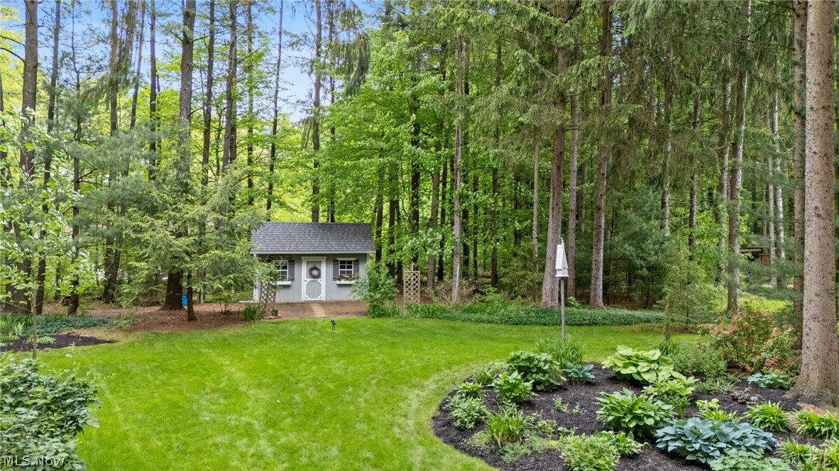 11635 Twin Mills Lane Chardon OH 44024