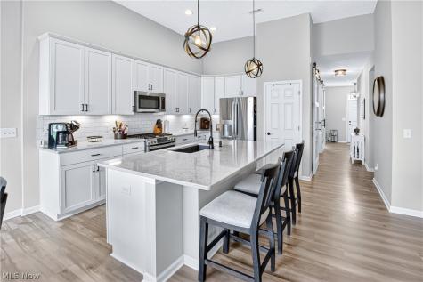 848 Cedar Crest Drive Elyria OH 44035