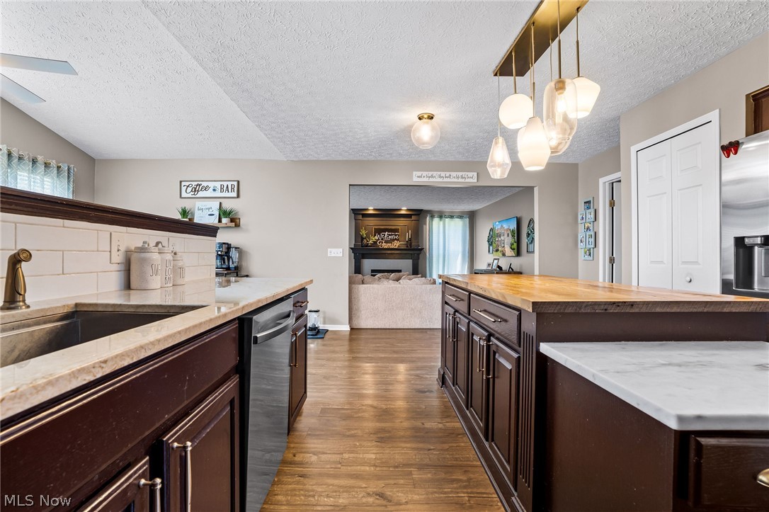 9195 Victoria Lane North Ridgeville OH 44039