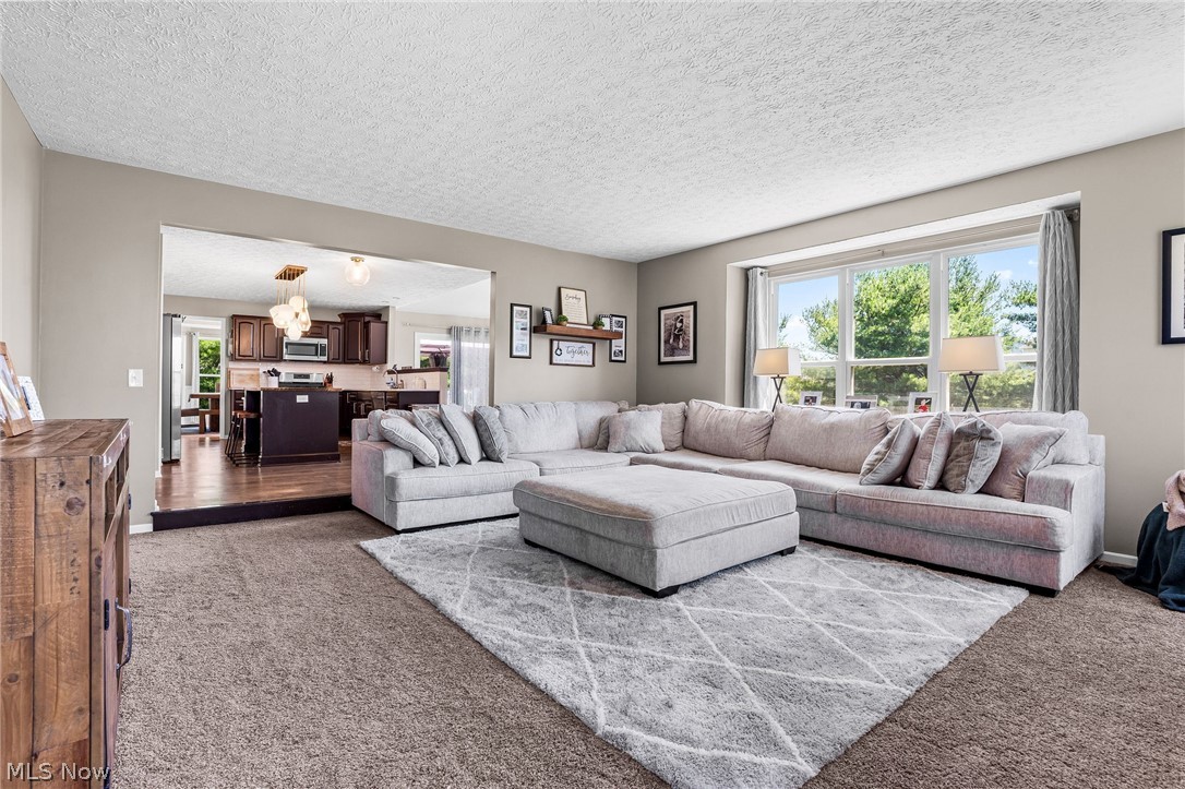 9195 Victoria Lane North Ridgeville OH 44039