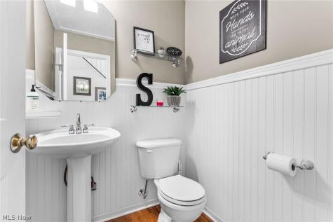 9195 Victoria Lane North Ridgeville OH 44039