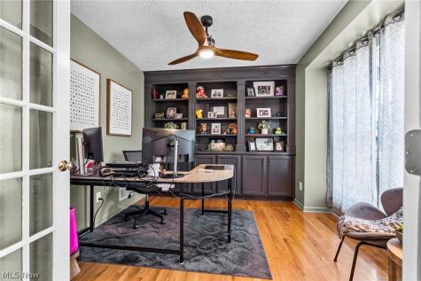 9195 Victoria Lane North Ridgeville OH 44039
