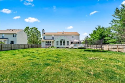 9195 Victoria Lane North Ridgeville OH 44039