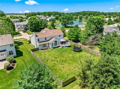 9195 Victoria Lane North Ridgeville OH 44039