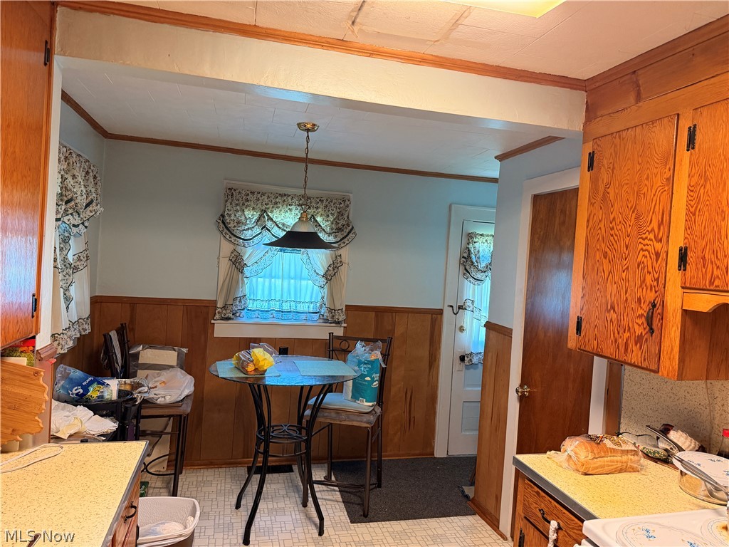 1018 Foster Avenue Cambridge OH 43725
