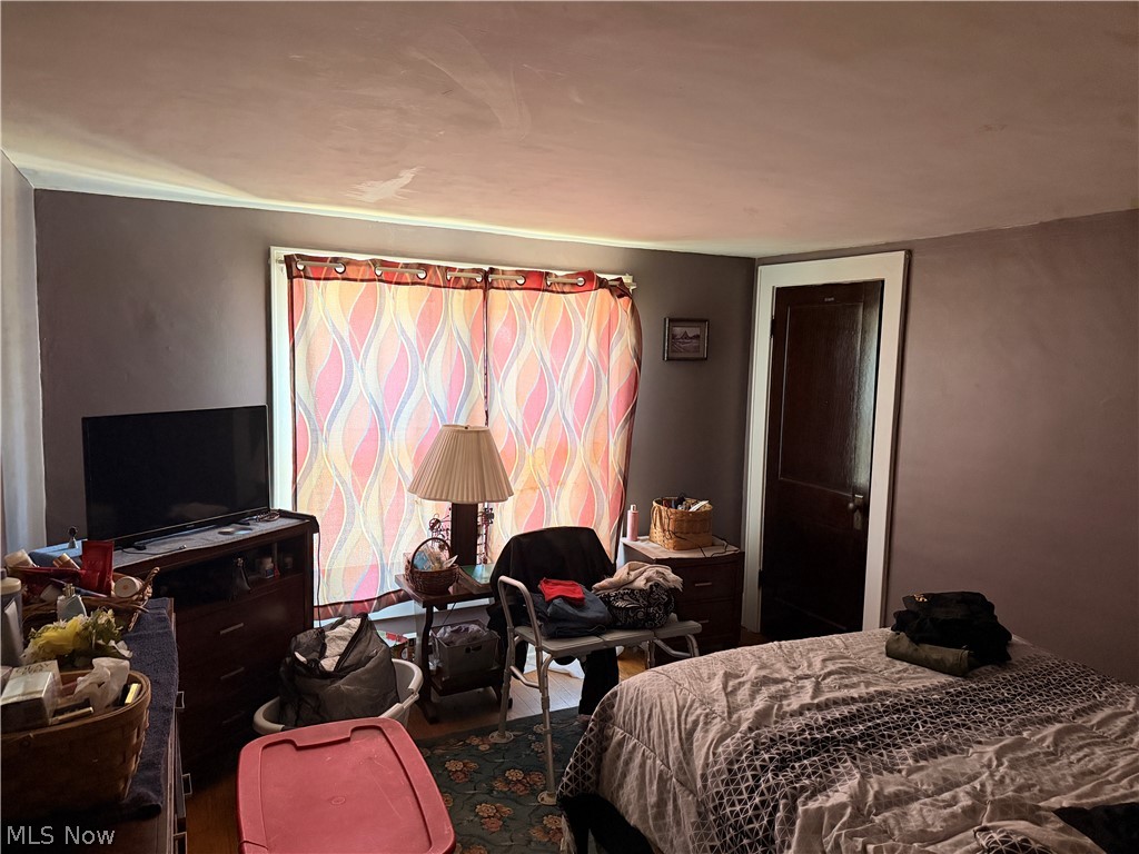 1018 Foster Avenue Cambridge OH 43725