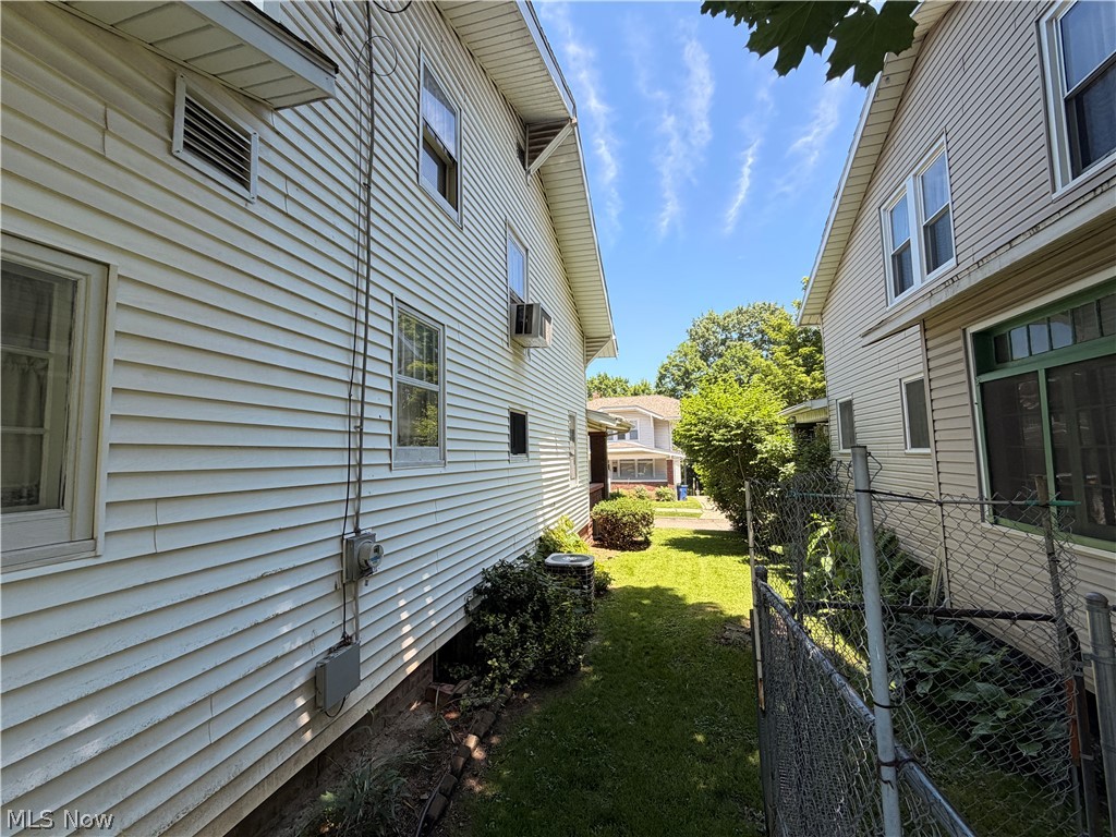 1018 Foster Avenue Cambridge OH 43725