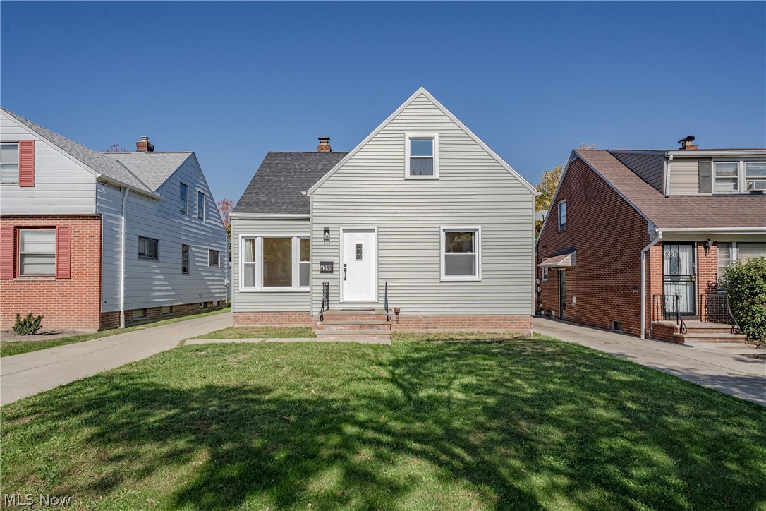 4089 Stonehaven Road South Euclid OH 44121