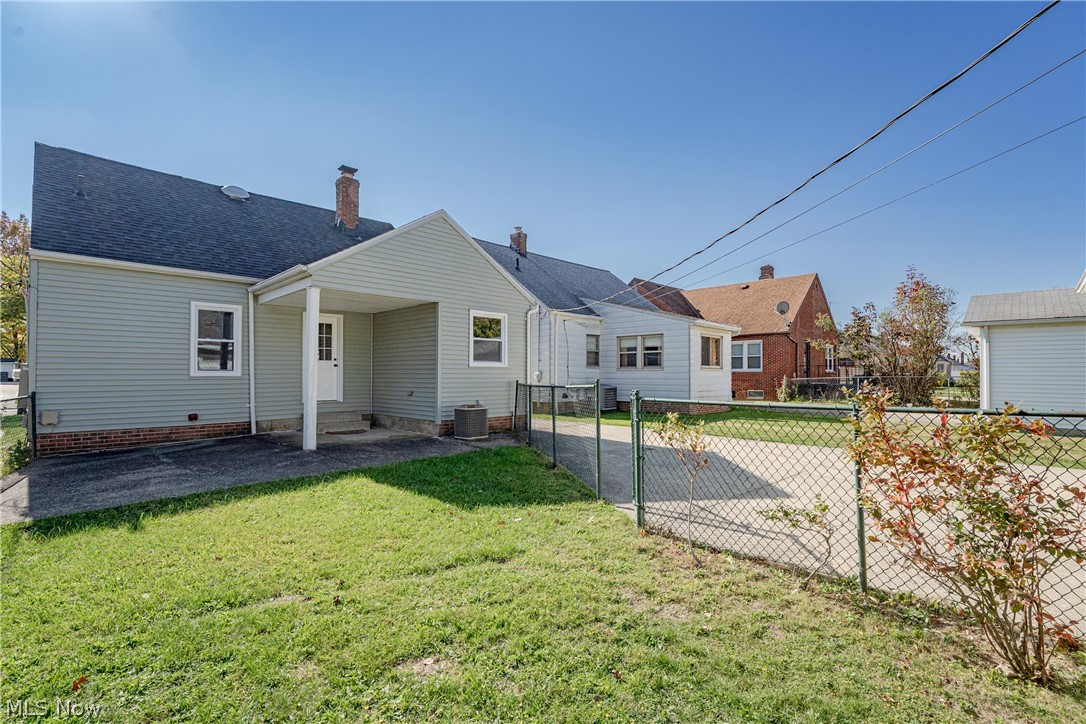 4089 Stonehaven Road South Euclid OH 44121