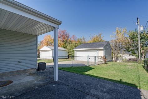 4089 Stonehaven Road South Euclid OH 44121