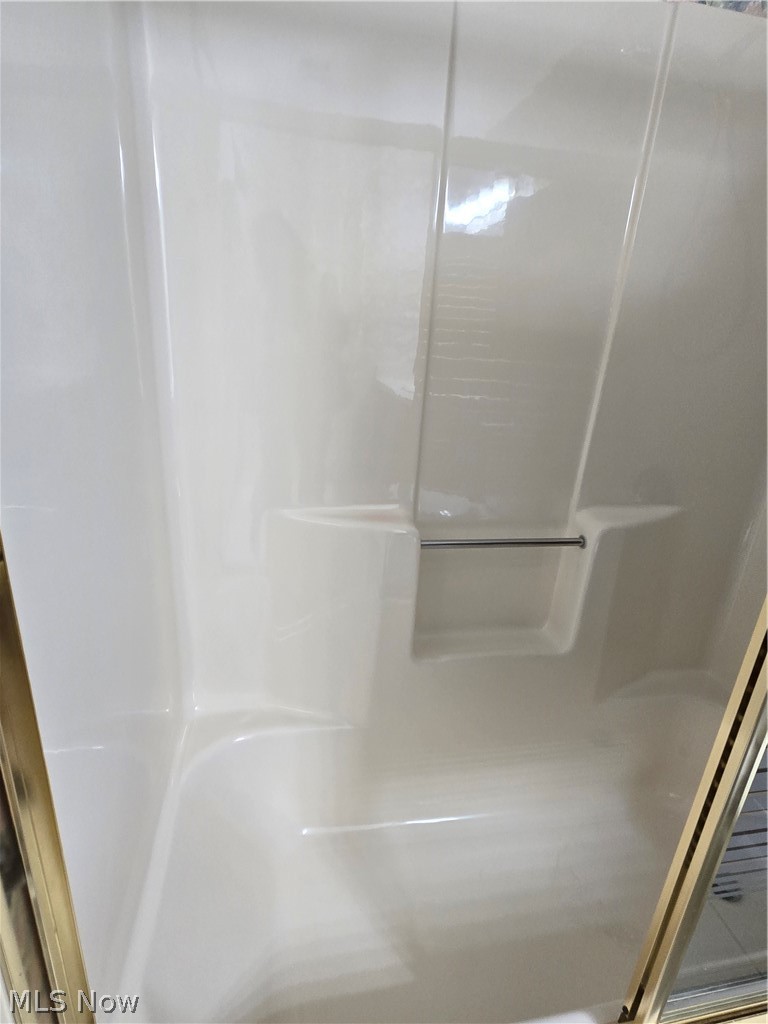 7225 Hulls Cove Mentor OH 44060