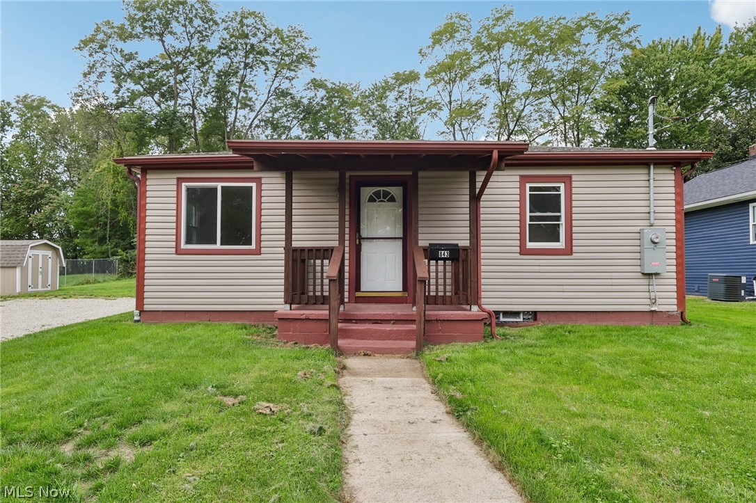 843 11th Street SE Massillon OH 44646