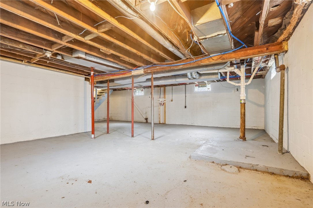 843 11th Street SE Massillon OH 44646