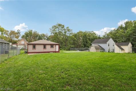 843 11th Street SE Massillon OH 44646