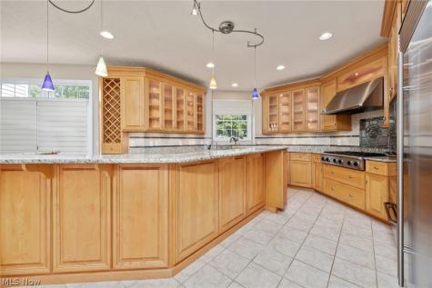 20852 Kylemore Drive Strongsville OH 44149