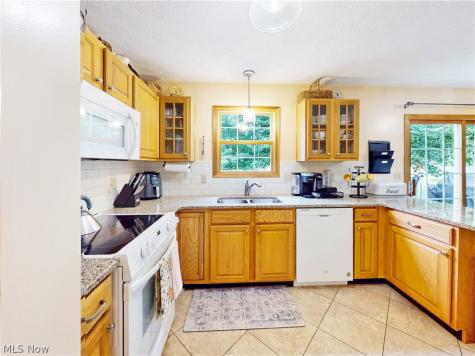 8260 Rachel Lane North Ridgeville OH 44039