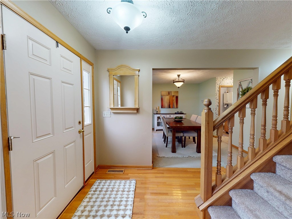 8260 Rachel Lane North Ridgeville OH 44039