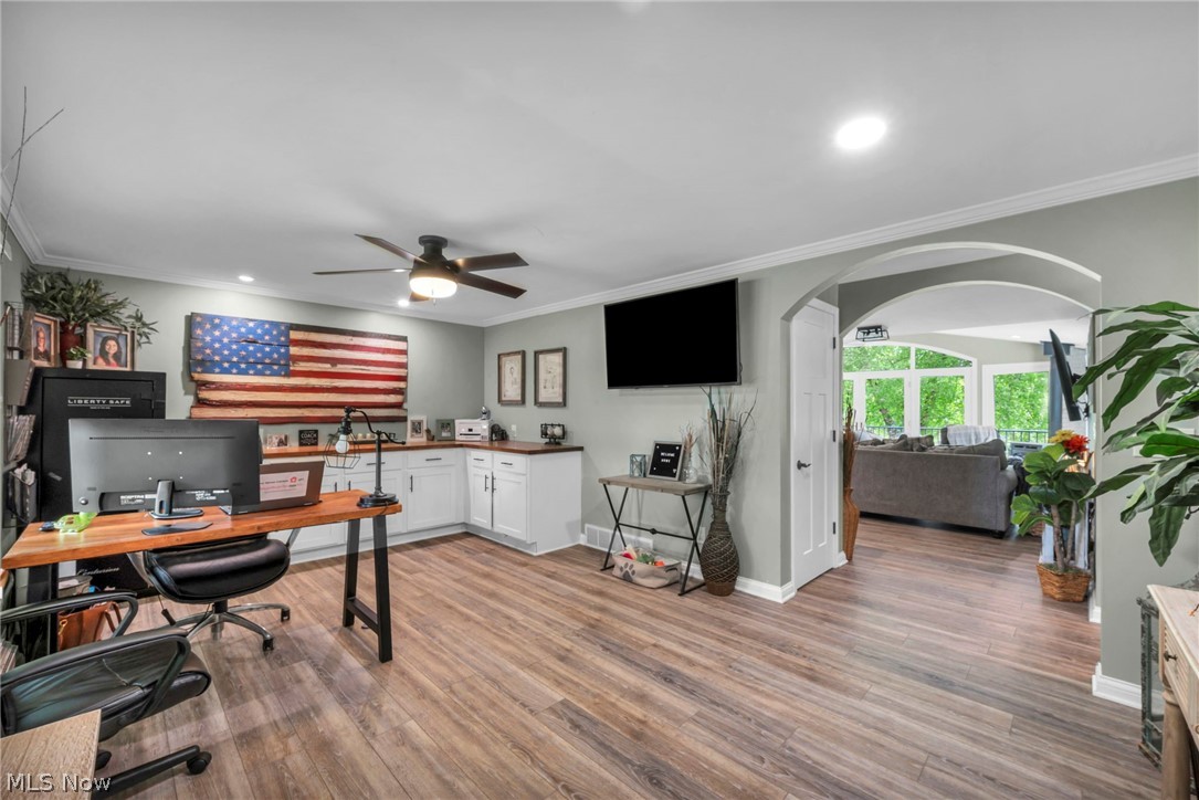 12100 Hoover Avenue NW Uniontown OH 44685