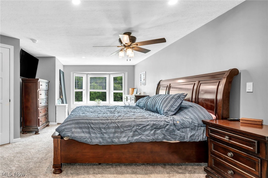 12100 Hoover Avenue NW Uniontown OH 44685