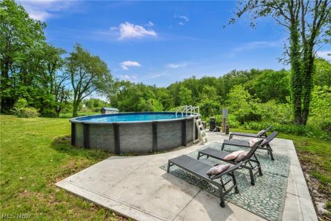 12100 Hoover Avenue NW Uniontown OH 44685