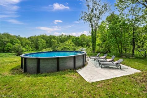 12100 Hoover Avenue NW Uniontown OH 44685